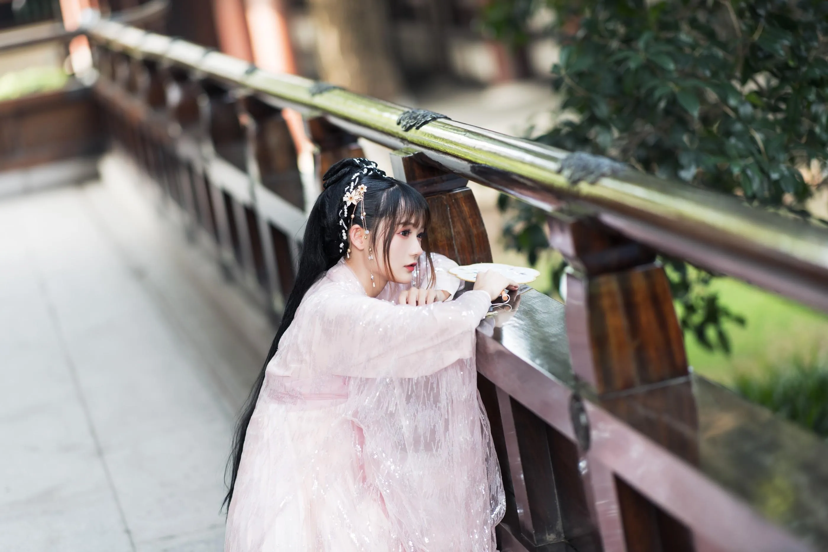 [艺图语] 2022.06.06 佛缘 兔子Zzz不吃胡萝卜 [24P]插图3